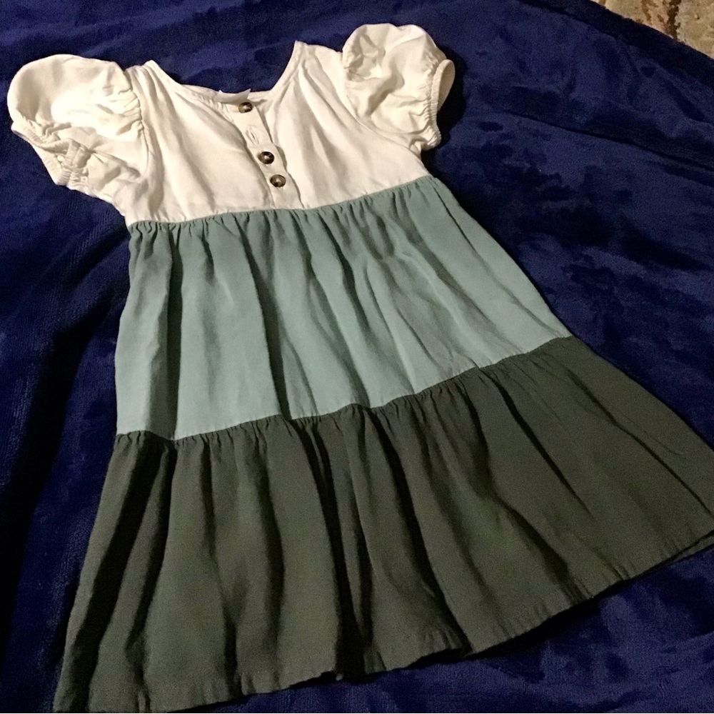 Wonder Nation Kids Dress in White and Green